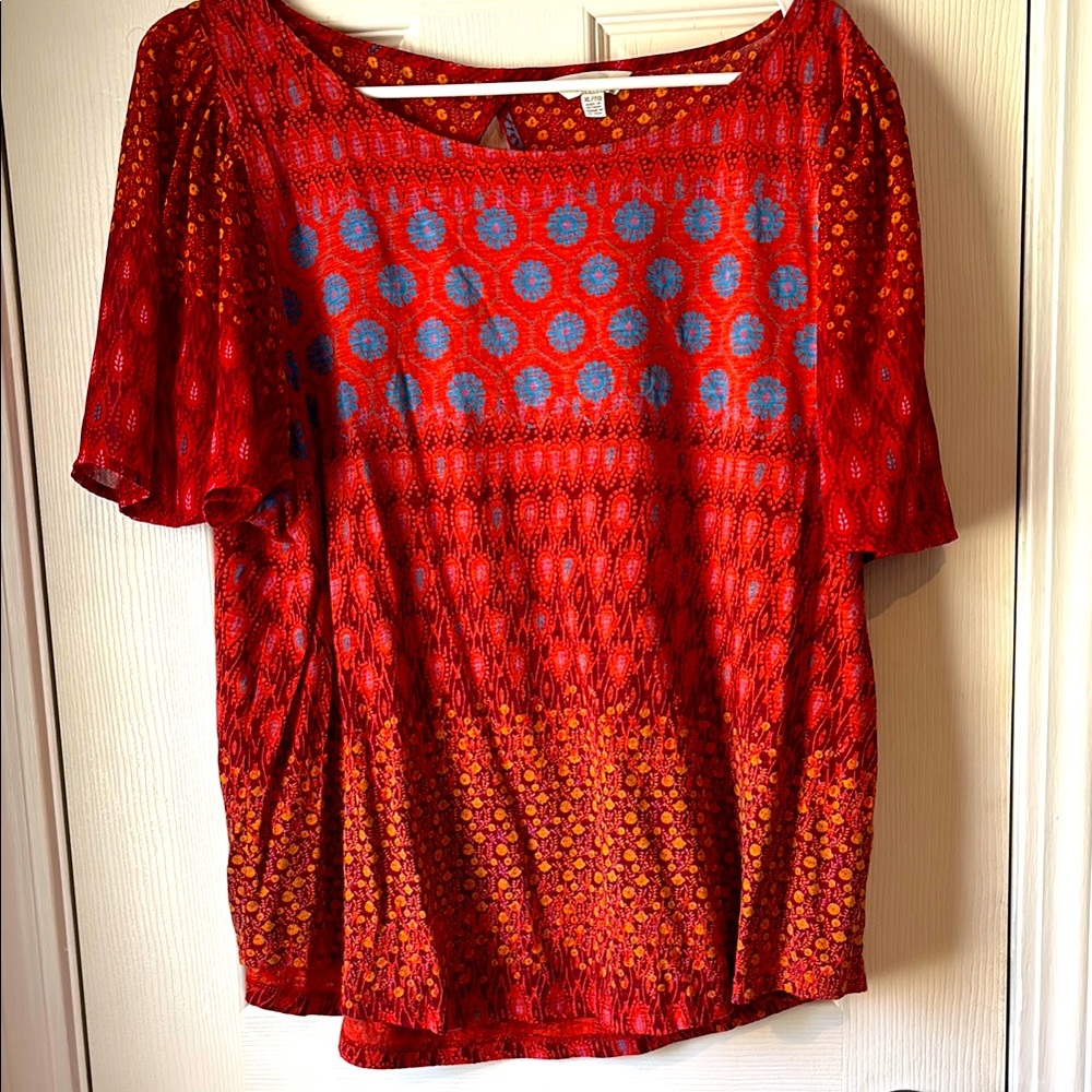 Red and Blue Womens flutter sleeve top